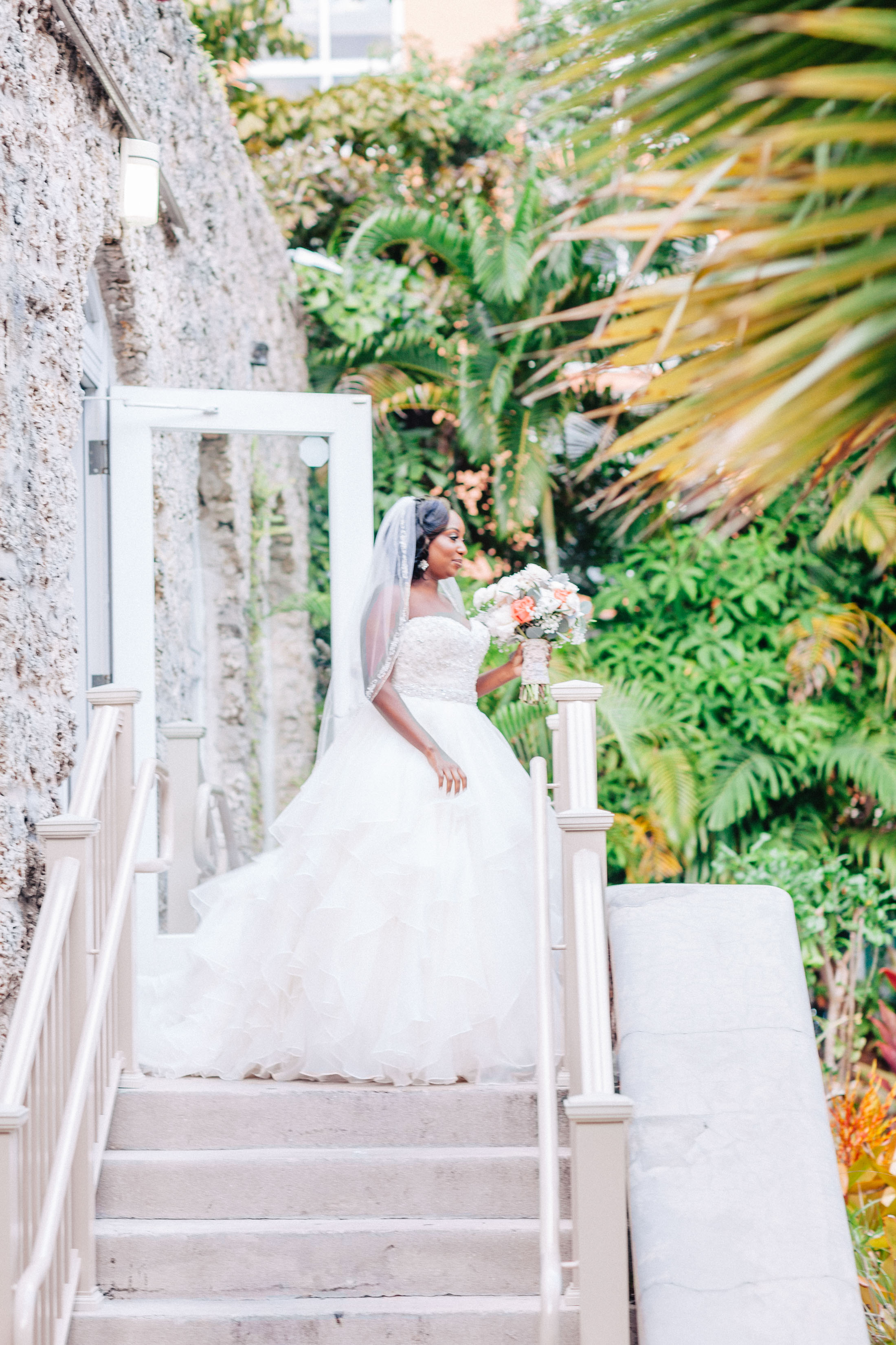 Bride arriving at ceremony